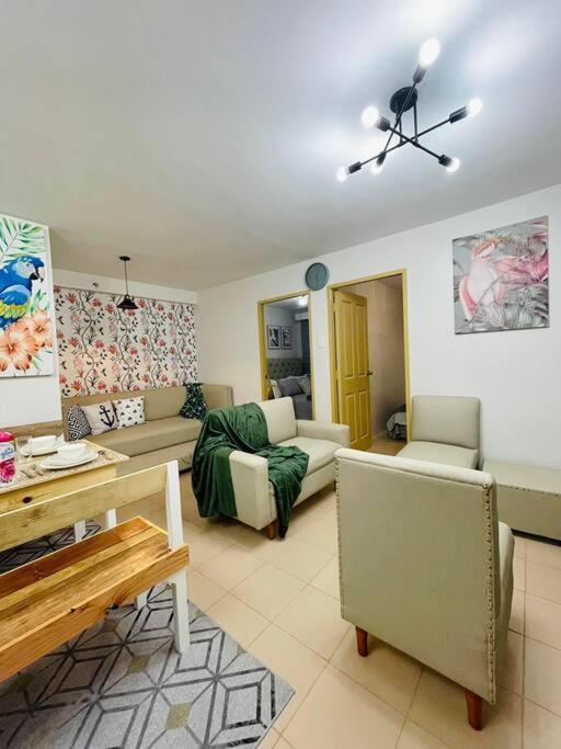 Spacious 2 Bedroom 42Sqm Condo Unit Iloilo City Ngoại thất bức ảnh