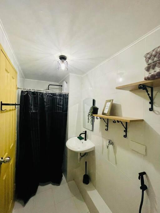 Spacious 2 Bedroom 42Sqm Condo Unit Iloilo City Ngoại thất bức ảnh